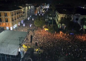 Litfiba in concerto, folla oceanica a Cosenza per Capodanno