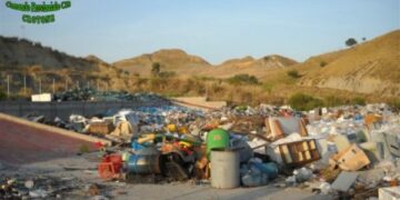 Deposito incontrollato di rifiuti sequestrato a Rocca di Neto