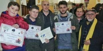 A Strongoli premiati la vetrina, l’albero e il presepe piu’ bello