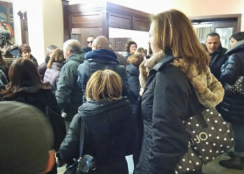 Crotone, presso l’Ente Intermedio continua la protesta dei dipendenti