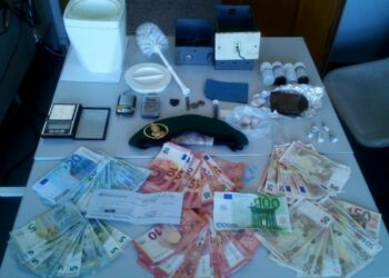 Eroina e hashish ‘fiutata’ da Vamos, arrestato sorvegliato speciale a Crotone