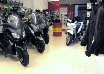 Ferisce fratello e ruba scooter da concessionaria, arrestato reggino