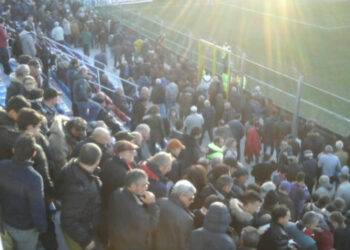 Campionato serie B, il Crotone non va oltre il pareggio con la P. Vercelli