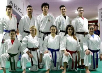 Karate, incetta di medaglie per i crotonesi ai Campionati Italiani di Lamezia
