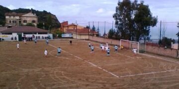 Nuovo progetto al campo sportivo di Ciro’, manto in erba sintetica