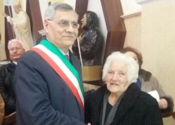 Nonna Adelina compie 100 anni, Corigliano in festa