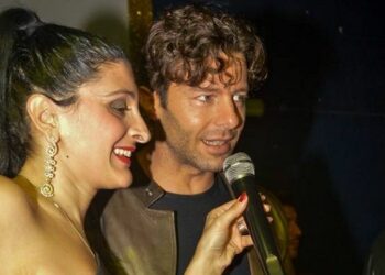 Francesco Testi a Petilia Policastro, sorrisi e foto con i fan: ‘cucina calabrese eccellente’