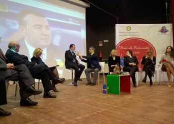 L’avvocato dei Vip Calabretta riceve il premio Professionalita’ dal Rotary