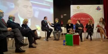L’avvocato dei Vip Calabretta riceve il premio Professionalita’ dal Rotary