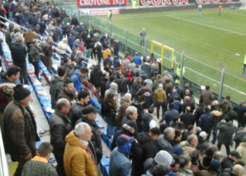 Serie B, il Crotone torna capolista dopo aver sconfitto l’Ascoli