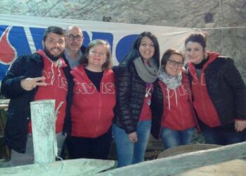 San Giuseppe, tra falo’ e balli rinnovata la tradizione a Ciro’ Marina