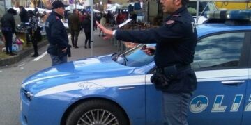 Incendia camper con dentro turisti in visita a Cosenza