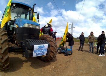 Discarica Castrovillari, inizia la protesta di cittadini e associazioni