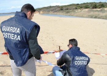 Abusivismo, sequestrata a Isola Capo Rizzuto la foce del torrente Vorga