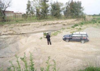 Rocca di Neto, 3 arresti per furto di inerti sul Neto