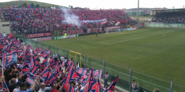 Serie B 38.esima giornata, Crotone vince contro il Como e si puo’ dire gia’ in serie A