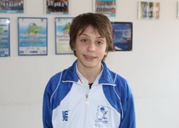 Nuoto, due record regionali per il crotonese Daniele Buzzurro