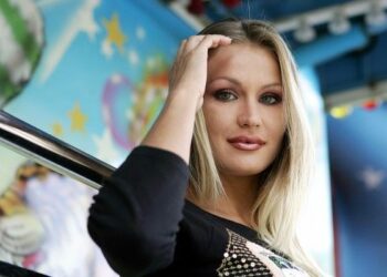 A Soverato arriva la regina sexy Eva Henger