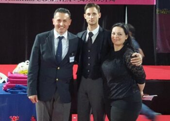 Trofeo Dancing Club di Rossano, 10 ori e 2 argenti per la ‘Fuego Latino’