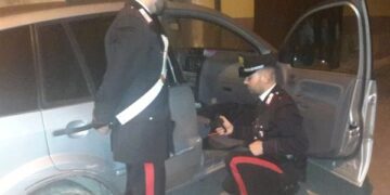 Strongoli, birra negata in bar: esce e rientra con una pistola