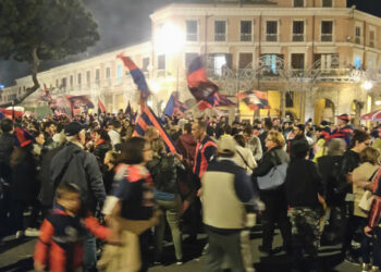 Serie B 39.esima giornata, il Crotone è promosso in serie A dopo il pareggio di Modena