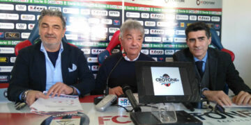 Crotone calcio, un nuovo stadio con capienza 18.000 spettatori fra tre anni