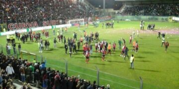 Serie B 42.esima giornata, quindicesima vittoria casalinga del Crotone già promosso in A