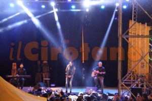 Anna Tatangelo a Crucoli (2)