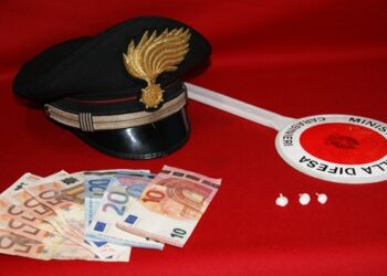 Droga e spaccio, arrestato operatore scolastico 59enne di Mesoraca