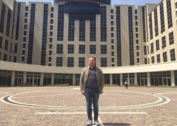 Sanita’, basta con la politica lontana dai bisogni del cittadino