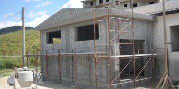 Sequestrato fabbricato abusivo a Roccabernarda