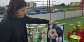 Giovani calciatori in campo a Ciro’ Marina per ricordare Giuseppe Strancia