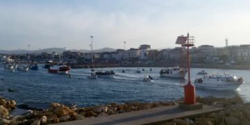 Ciro’ Marina, processione a mare per la festa di San Cataldo