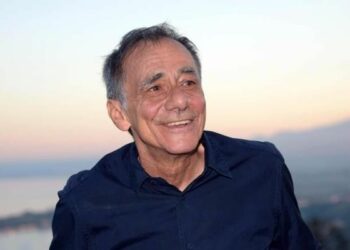 Roberto Vecchioni a Corigliano il 18 maggio