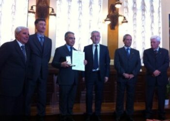 Stelle al merito del lavoro per due crotonesi