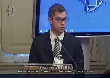 Cyberbullismo, testimonianza di un cirotano alla Camera