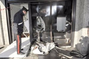 bancomat-carro attrezzi