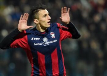 Crotone, Martella piace all’estero. E Budimir…