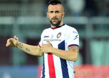 Crotone, Martella piace all’estero. E Budimir…