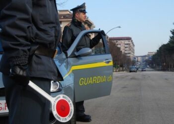Intestazione fittizia beni, sequestro auto a pregiudicato reggino