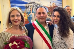 Parrilla con la moglie e la figlia