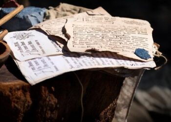 Sequestrate preziose pergamene del 1500 trafugate a Cosenza