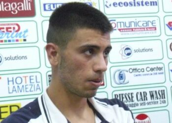 Cosenza, trattativa in corso per Voltasio: ecco tutti i possibili scenari