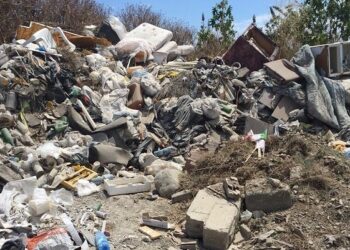 Ciro’ Marina, zona industriale ripulita da quintali di rifiuti