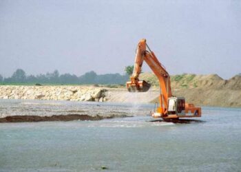 Sequestrata cava abusiva sul lago Arvo, costone montagna a rischio crollo