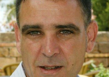 Acqua e rifiuti a Strongoli, Fiorita: ‘serve migliore gestione e raccolta differenziata’