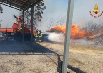 Fuoco e inferno a Scandale, Pingitore: ‘un atto criminale’