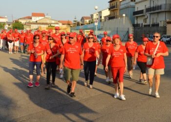 Oltre 100 persone alla ‘Passeggiata del cuore’ di Cariati