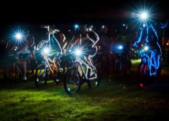 A Strongoli pedalata sotto le stelle