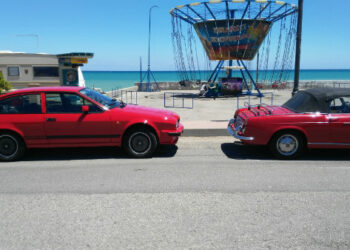 Crucoli, sfilata di auto storiche in giro per la frazione e il capoluogo